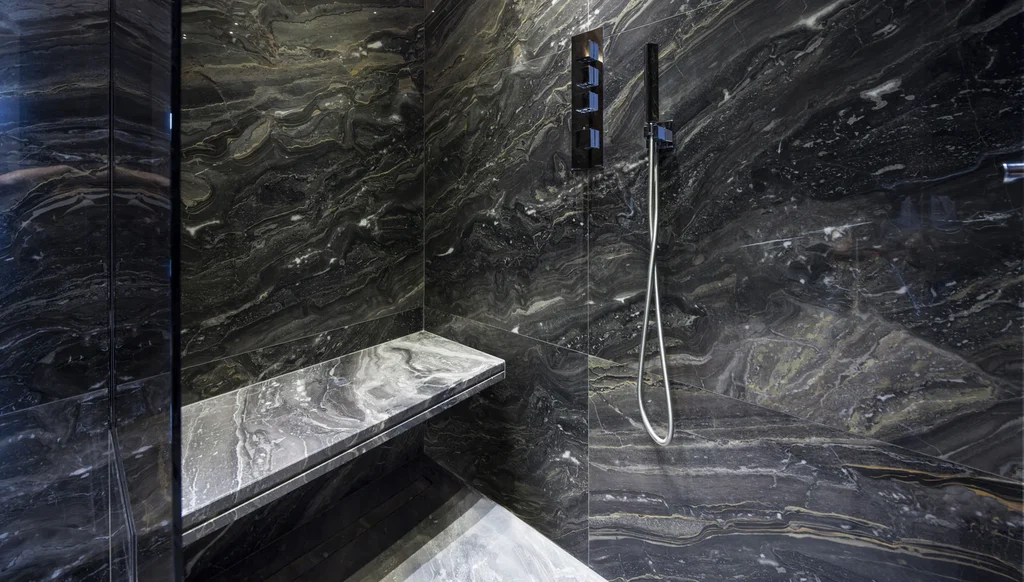 Premium shower bench with integrated shelves